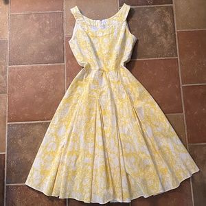 Calvin Klein Sz S yellow scoop neck fit-and-flare dress 👗